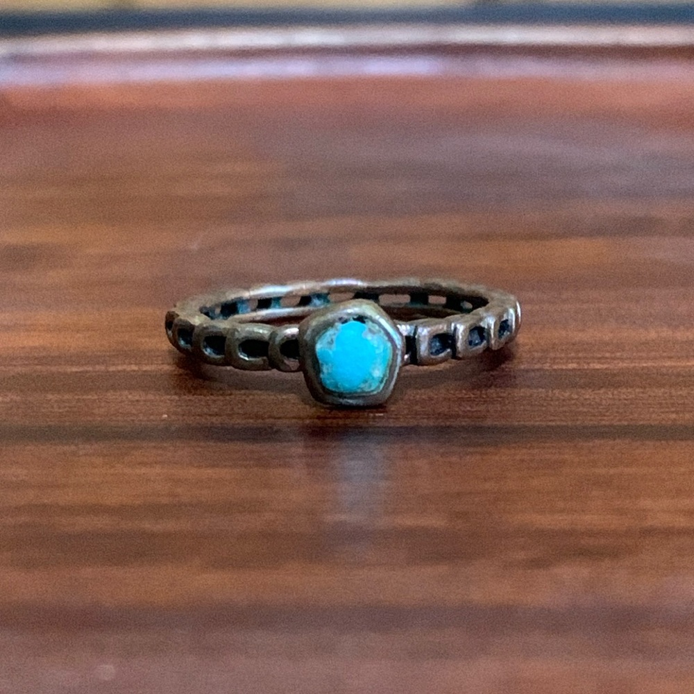 Barse brass tone turquoise ring size 6.75